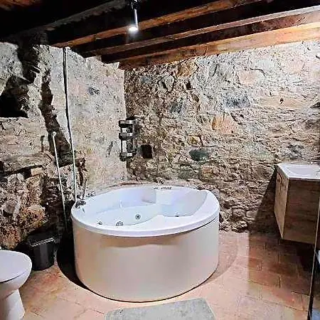 Pitharia Hotel 4*