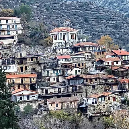 Pitharia Hotel 4*